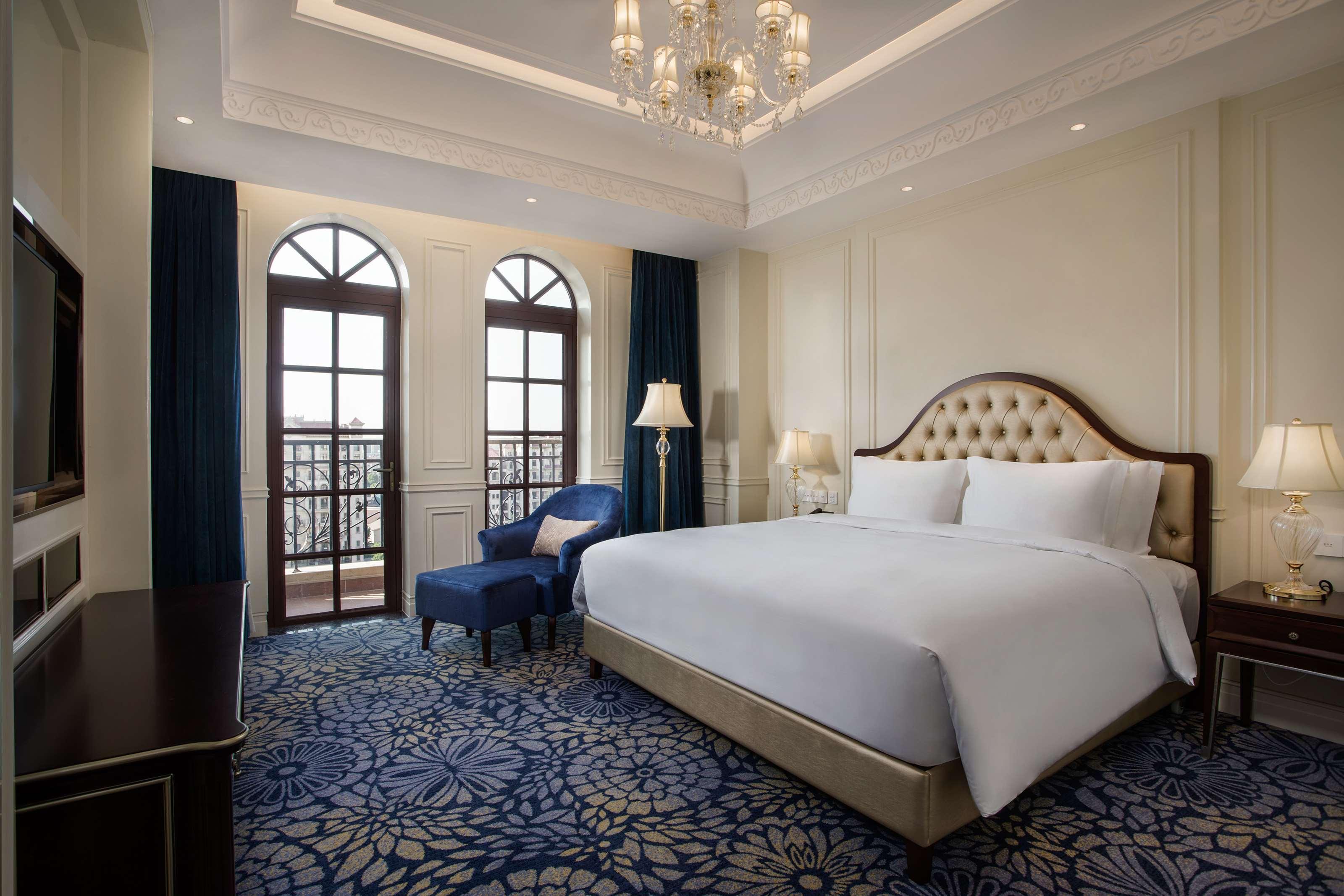 Radisson Blu Forest Manor Shanghai Hongqiao - Near Necc Esterno foto