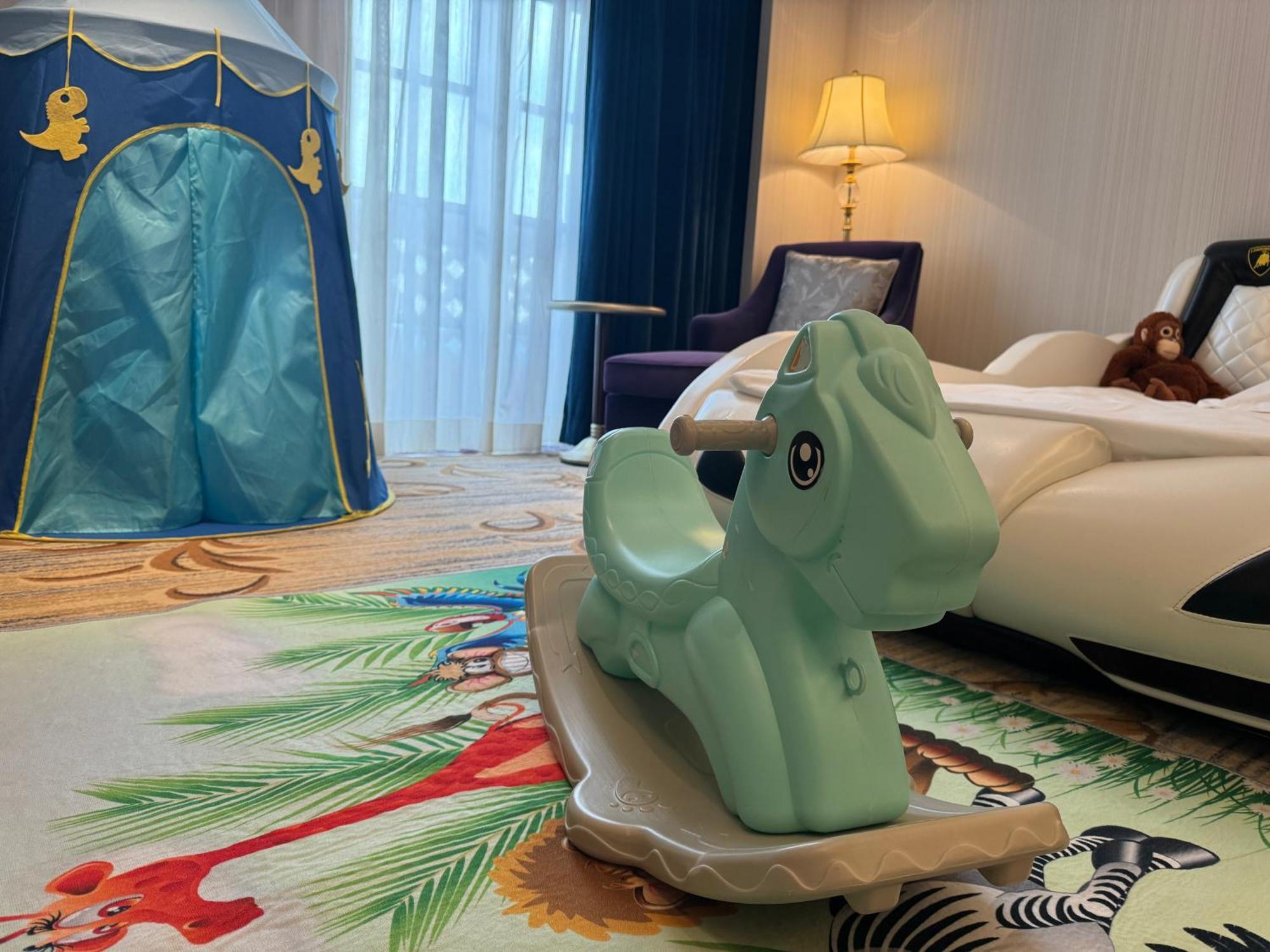 Radisson Blu Forest Manor Shanghai Hongqiao - Near Necc Esterno foto
